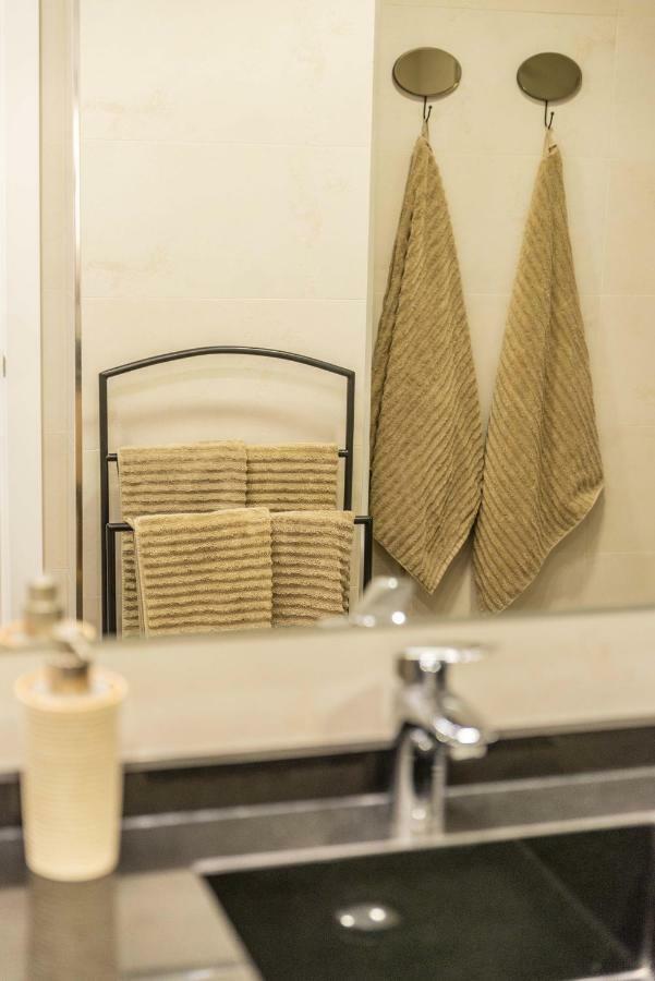 Luxury Apartment Alcazaba By Nagoa Homes มาลากา ภายนอก รูปภาพ