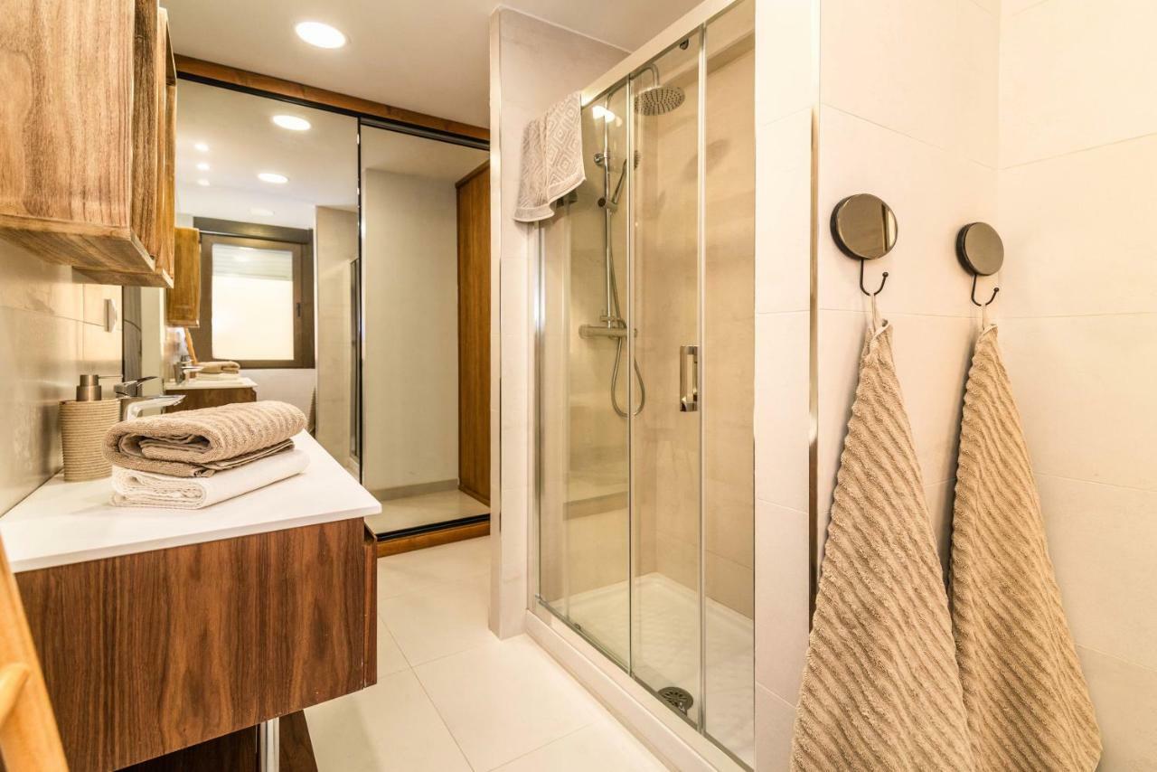 Luxury Apartment Alcazaba By Nagoa Homes มาลากา ภายนอก รูปภาพ